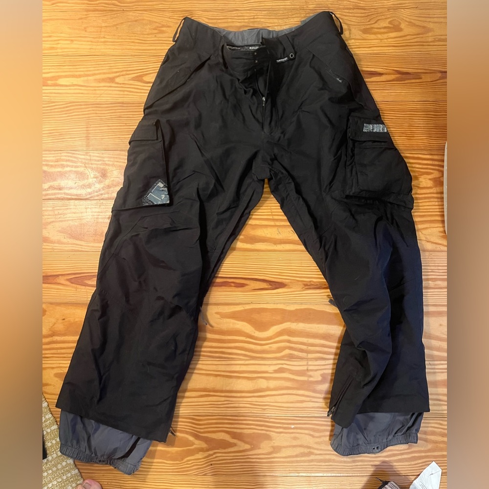 Burton Snowboarding/Ski pants men’s L